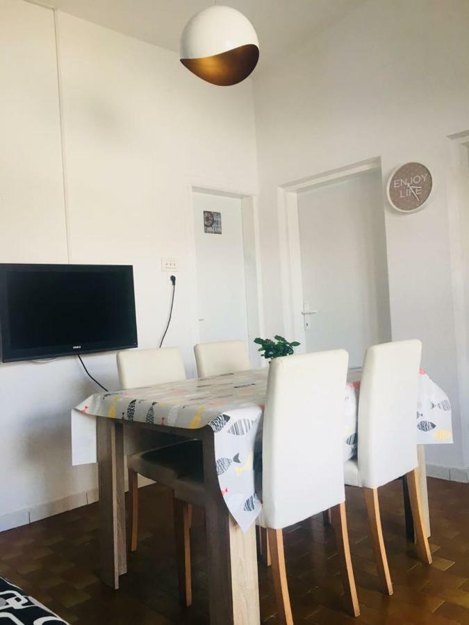Holiday Home Morgan Vir Εξωτερικό φωτογραφία